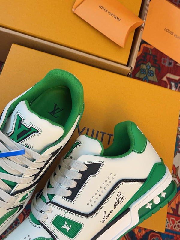 ルイヴィトン靴素材ディテール